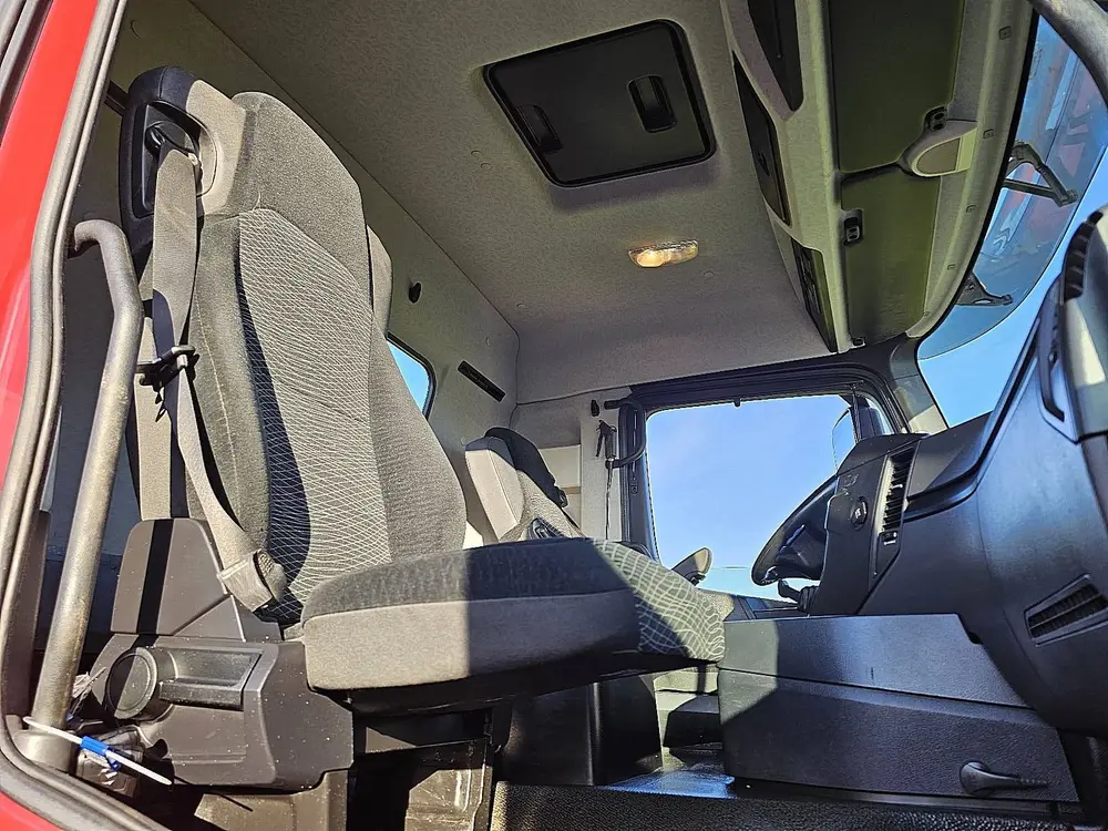Mercedes-Benz Actros 2645 6x4 retarder 151tkm uit 2019, foto 7