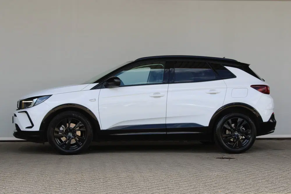 Opel Grandland 1.6 Turbo Plug-In Hybrid GS uit 2023, foto 10