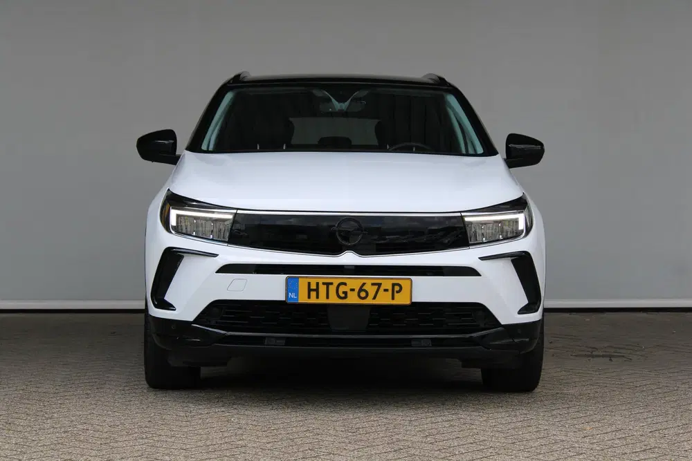 Opel Grandland 1.6 Turbo Plug-In Hybrid GS uit 2023, foto 3