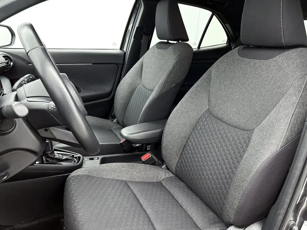 Toyota Yaris Cross 1.5 Hybrid 115 Dynamic uit 2025, foto 15
