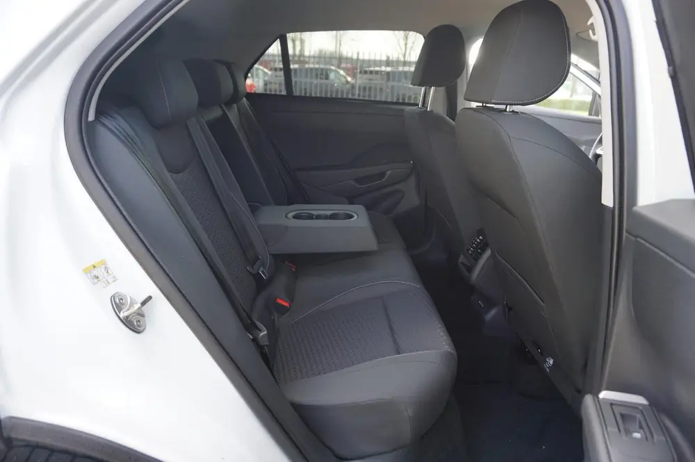 Volkswagen T-Roc 1.5 eTSI 116pk DSG Life First Edition | Sto uit 2026, foto 16
