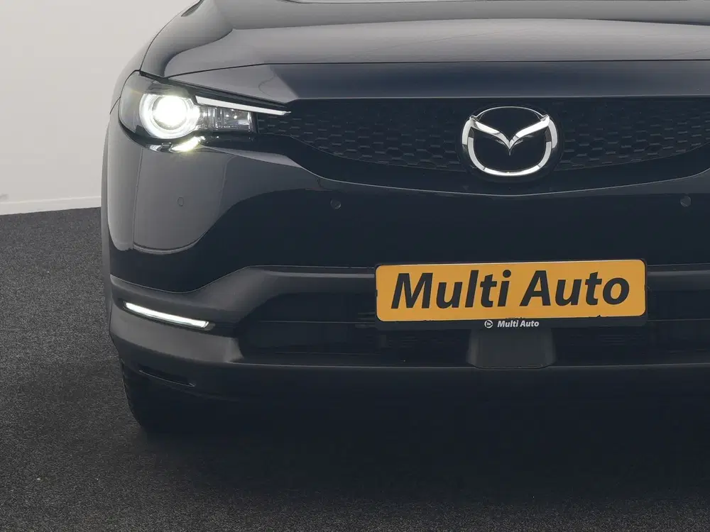 Mazda MX-30 e-SkyActiv R-EV 170 Makoto PHEV 170pk uit 2023, foto 9