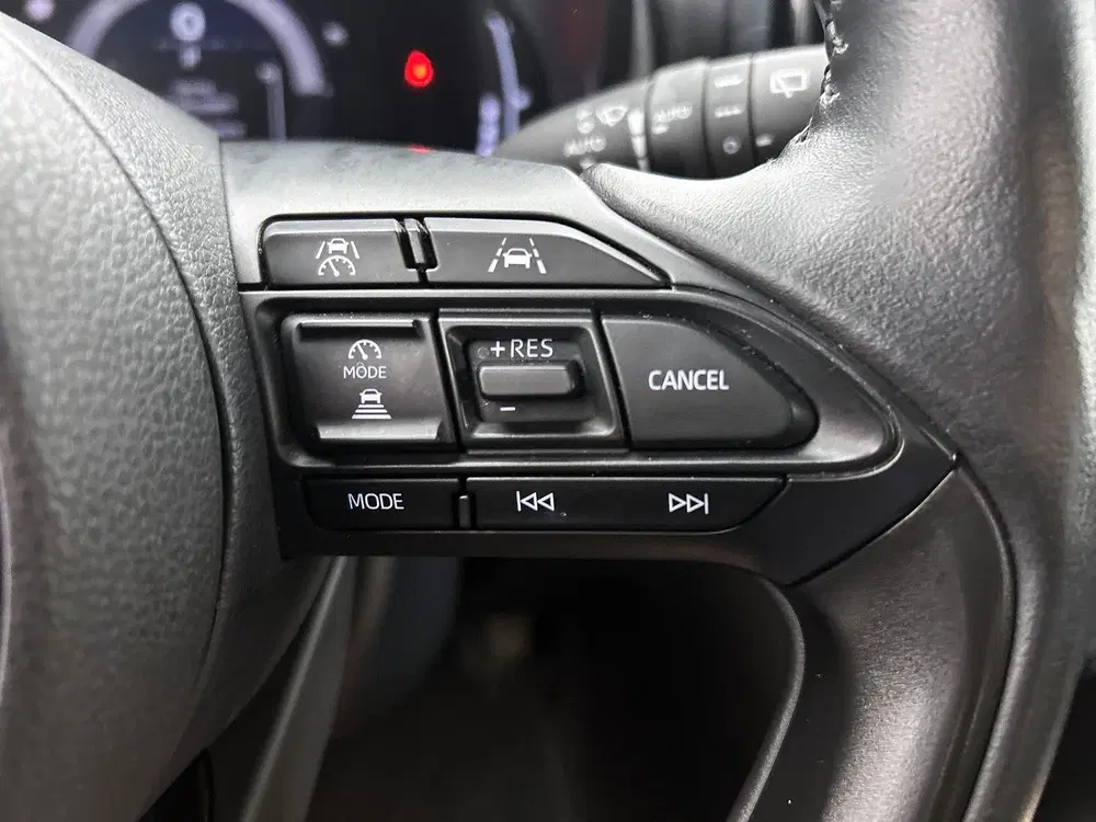 Toyota Yaris Cross 1.5 Hybrid 115 First Edition uit 2025, foto 15