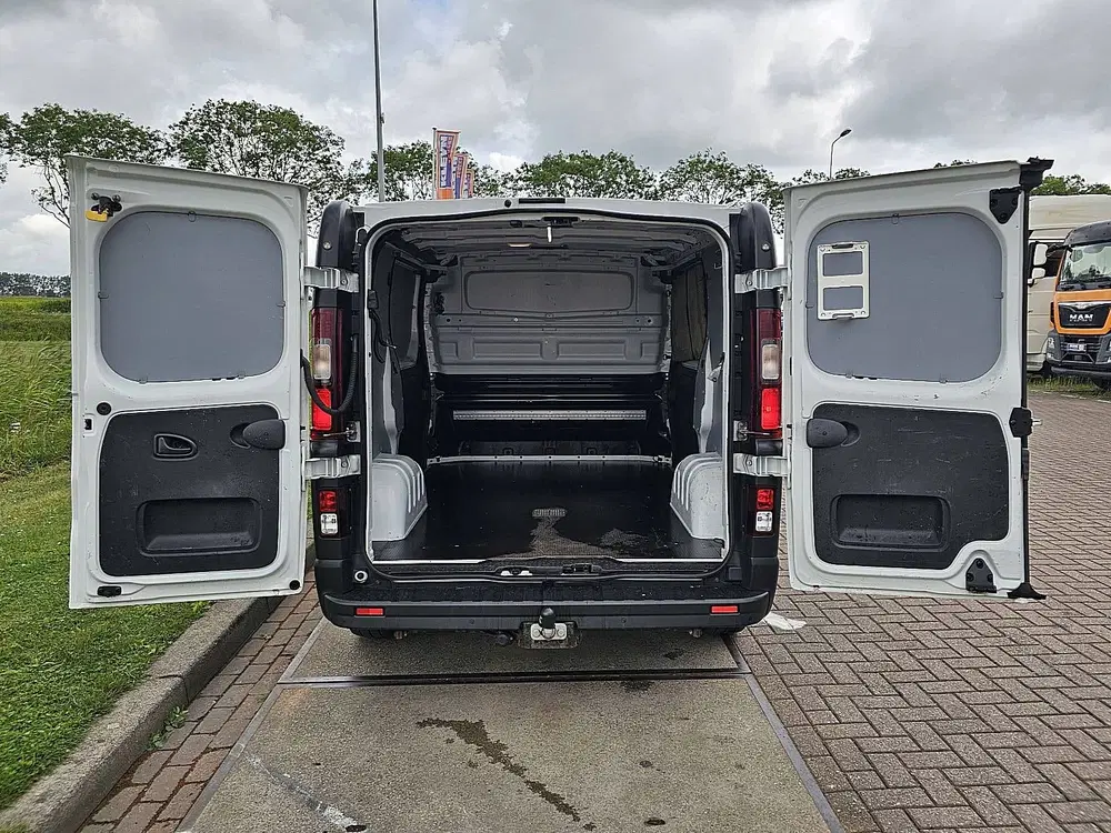 Renault Trafic 2.0 DCI l1h1 2xzijdeur nap uit 2021, foto 12