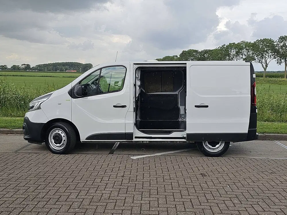 Renault Trafic 2.0 DCI l1h1 2xzijdeur nap uit 2021, foto 15