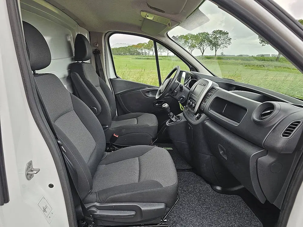Renault Trafic 2.0 DCI l1h1 2xzijdeur nap uit 2021, foto 7