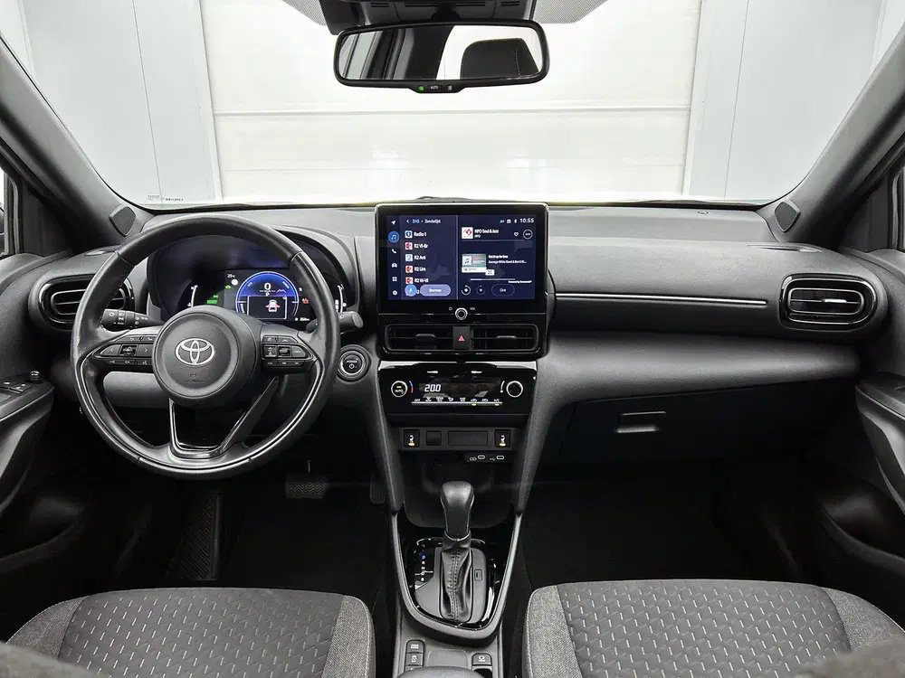 Toyota Yaris Cross 1.5 Hybrid 115 Dynamic uit 2025, foto 4