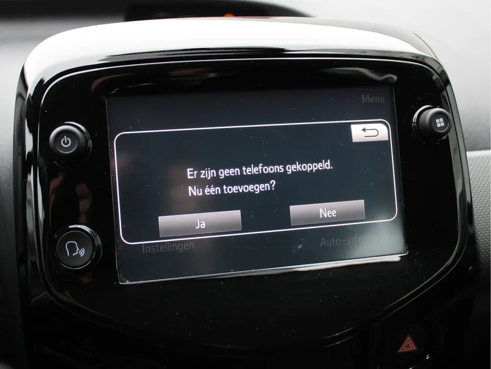 Peugeot 108 1.0 e-VTi Blue Lease Executive Camera uit 2019, foto 19