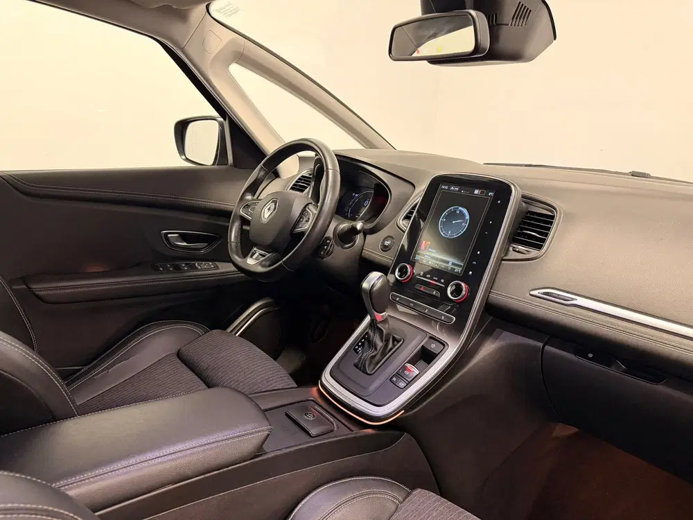 Renault Grand Scenic Grand Scénic 1.3 TCe Equilibre 7p uit 2021, foto 3