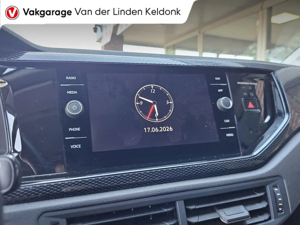 Volkswagen Polo 1.0 TSI Life Business uit 2022, foto 12