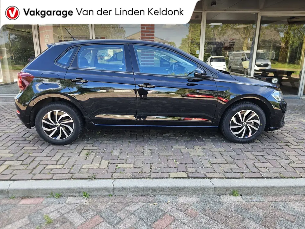 Volkswagen Polo 1.0 TSI Life Business uit 2022, foto 5