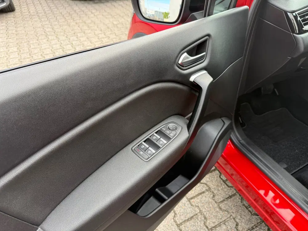Renault Captur 1.6 E-Tech Plug-in Hybrid 160 Rive Gauche uit 2022, foto 6