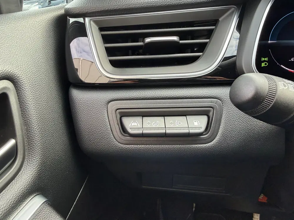 Renault Captur 1.6 E-Tech Plug-in Hybrid 160 Rive Gauche uit 2022, foto 7