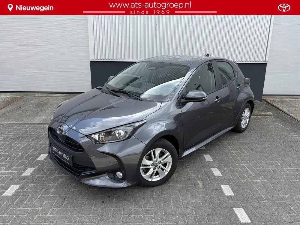 Toyota Yaris 1.5 Hybrid 115 Business Plus Special uit 2025