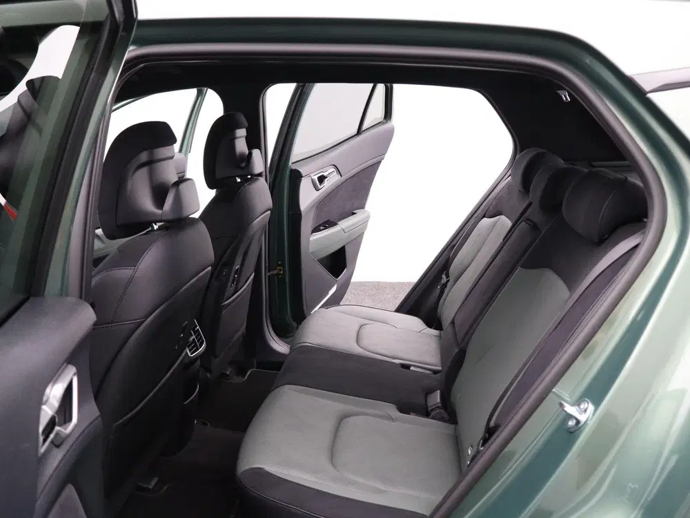Kia Sportage 1.6 T-GDi Plug-in Hybrid AWD Dark Edition uit 2025, foto 12
