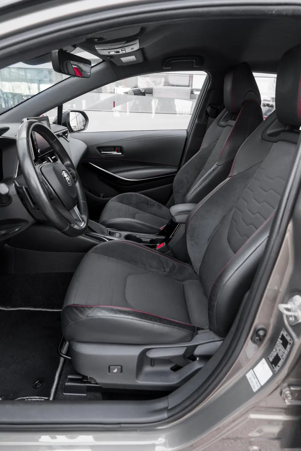 Toyota Corolla 2.0 Hybrid Executive LPG uit 2019, foto 11