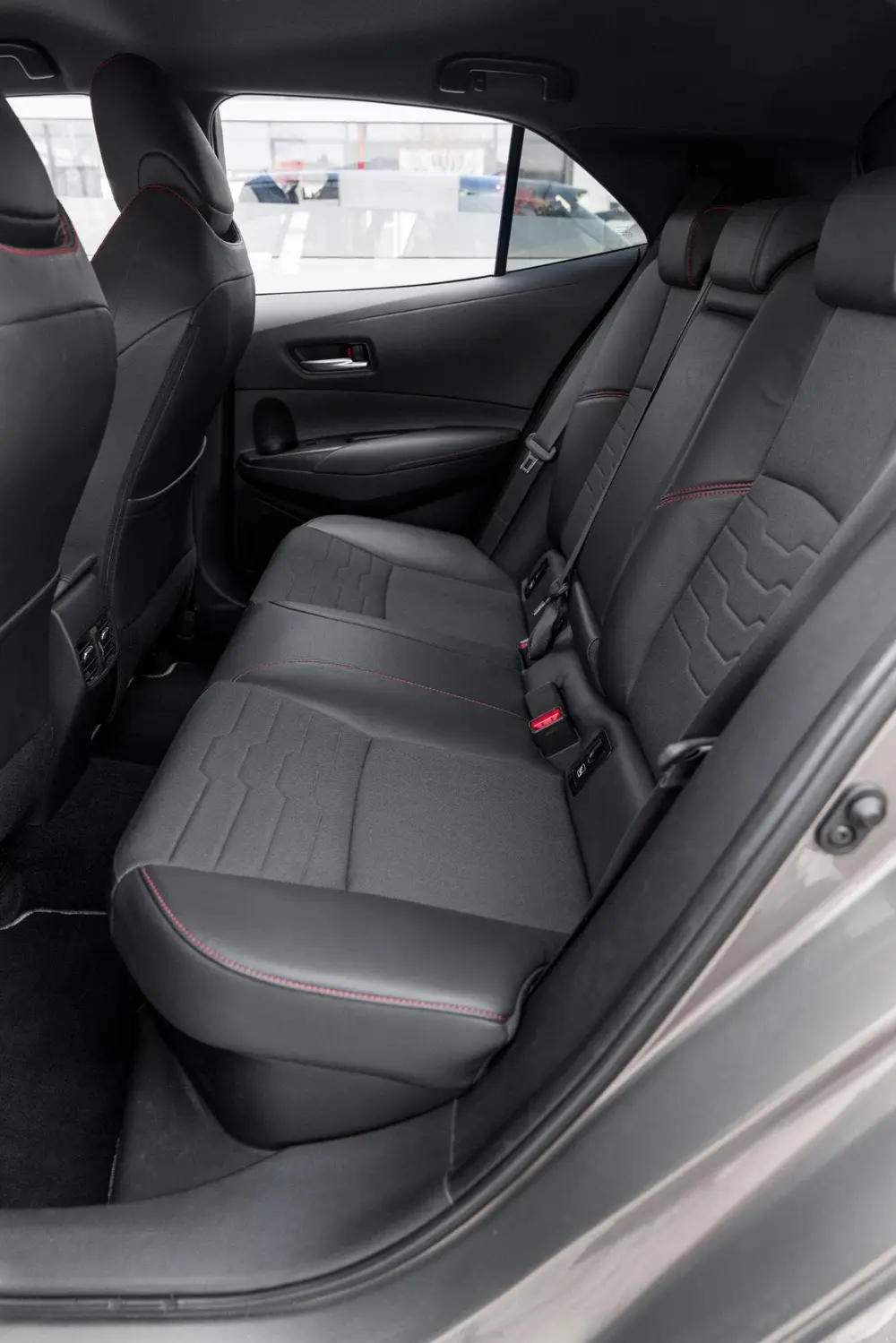 Toyota Corolla 2.0 Hybrid Executive LPG uit 2019, foto 12