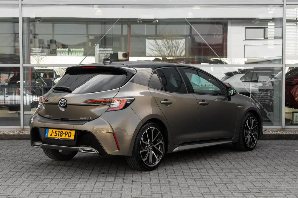 Toyota Corolla 2.0 Hybrid Executive LPG uit 2019, foto 2