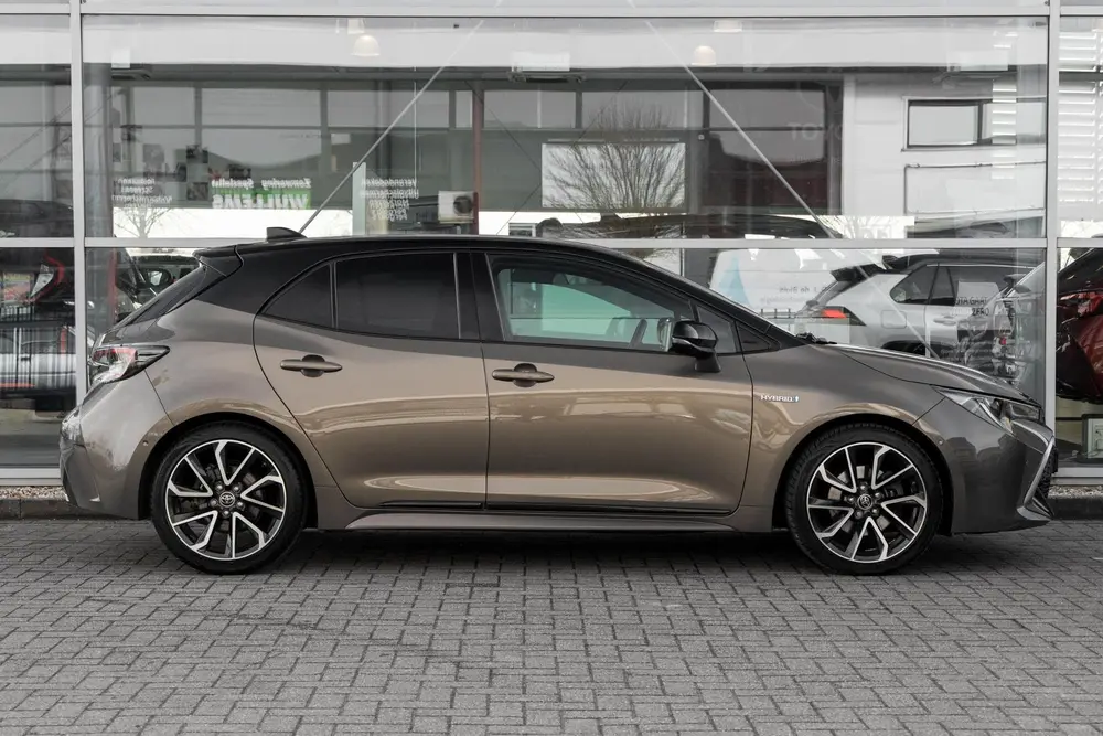 Toyota Corolla 2.0 Hybrid Executive LPG uit 2019, foto 3