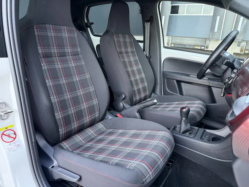 Volkswagen Up! 1.0 TSI GTI | Dealer onderhouden | Camera | C uit 2022, foto 19