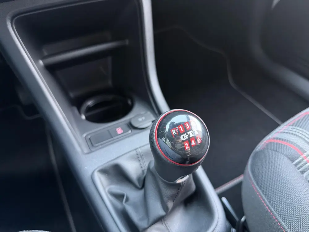 Volkswagen Up! 1.0 TSI GTI | Dealer onderhouden | Camera | C uit 2022, foto 20