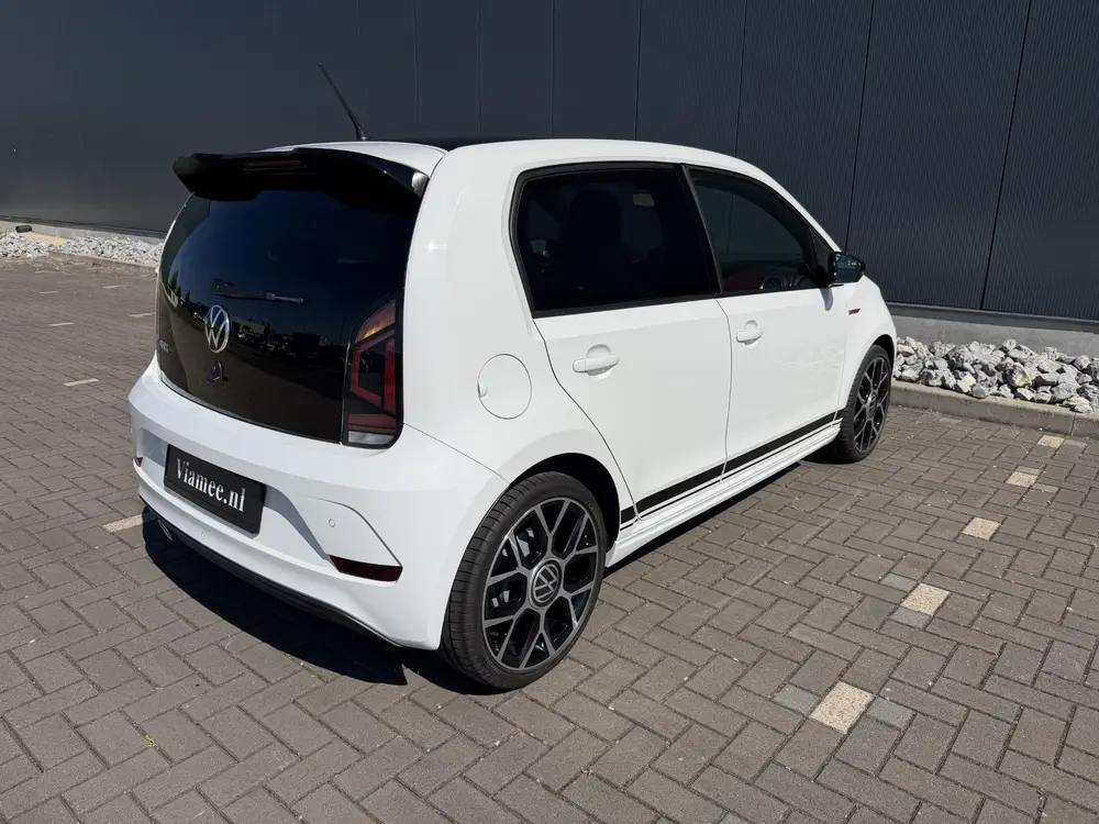 Volkswagen Up! 1.0 TSI GTI | Dealer onderhouden | Camera | C uit 2022, foto 4