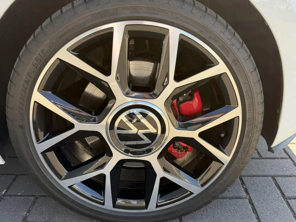 Volkswagen Up! 1.0 TSI GTI | Dealer onderhouden | Camera | C uit 2022, foto 5