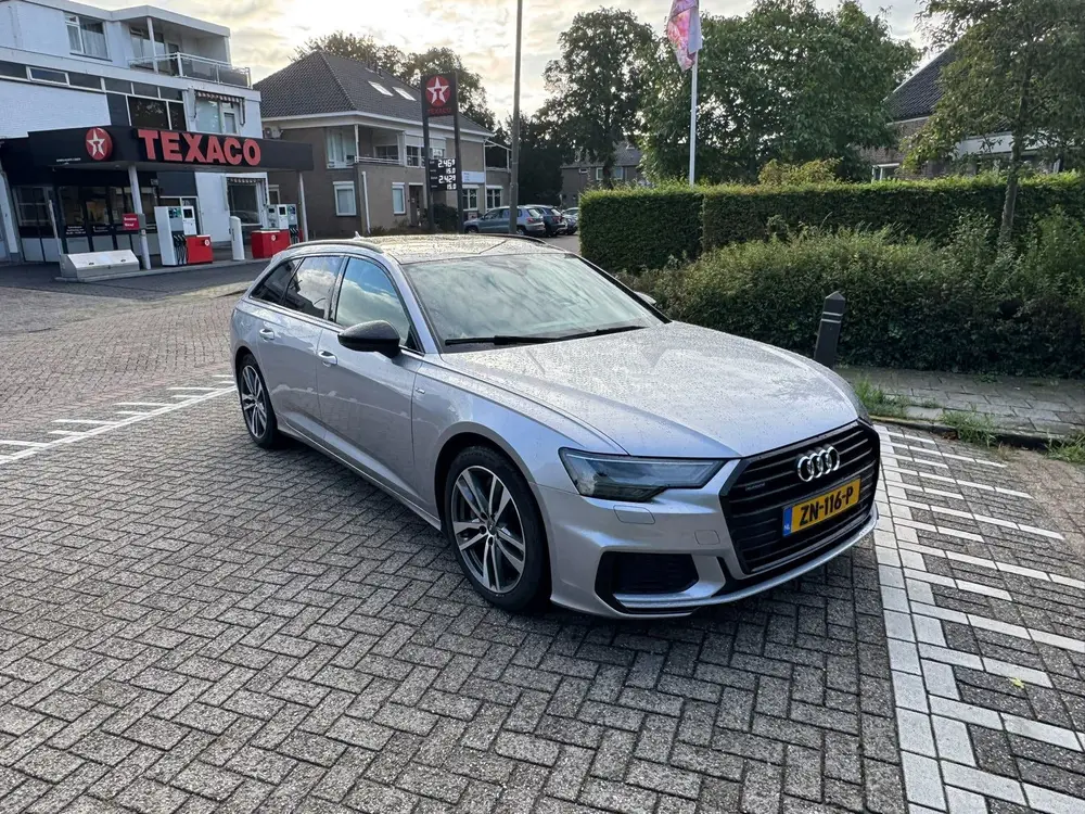 Audi A6 55 TFSI quattro Sport S line edition uit 2019, foto 3