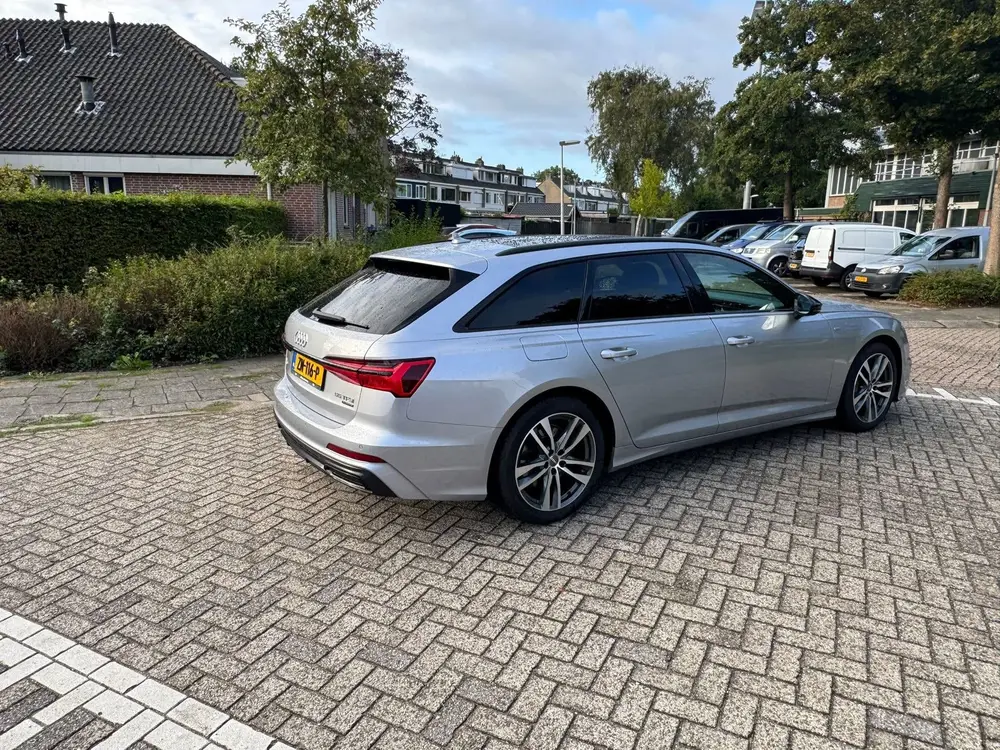 Audi A6 55 TFSI quattro Sport S line edition uit 2019, foto 5