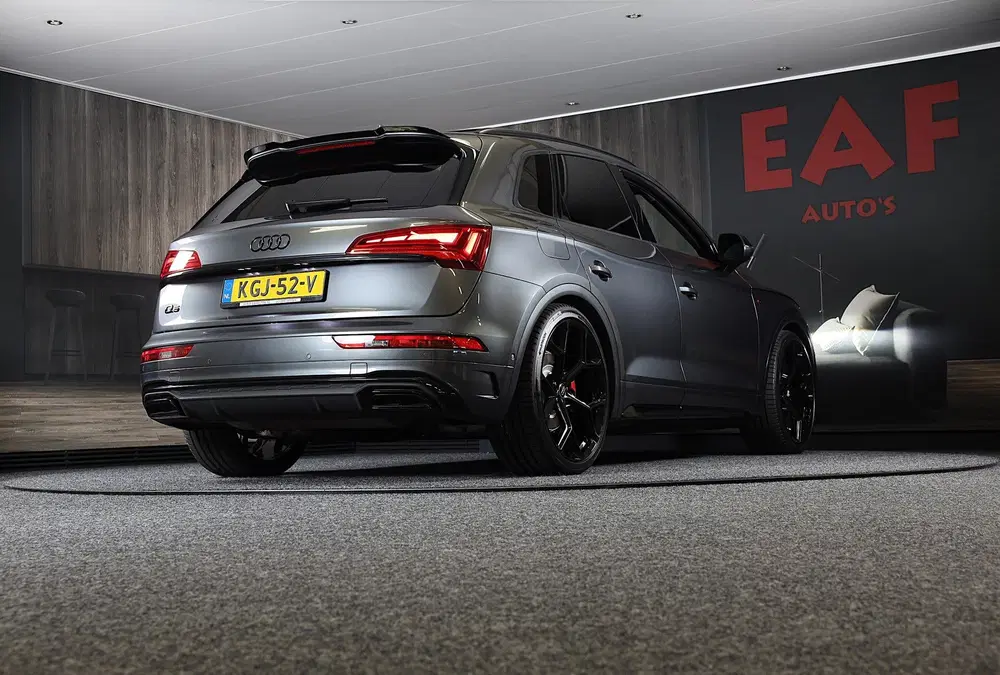Audi Q5 55 TFSI e Quattro Competition SQ5 Look uit 2023, foto 5