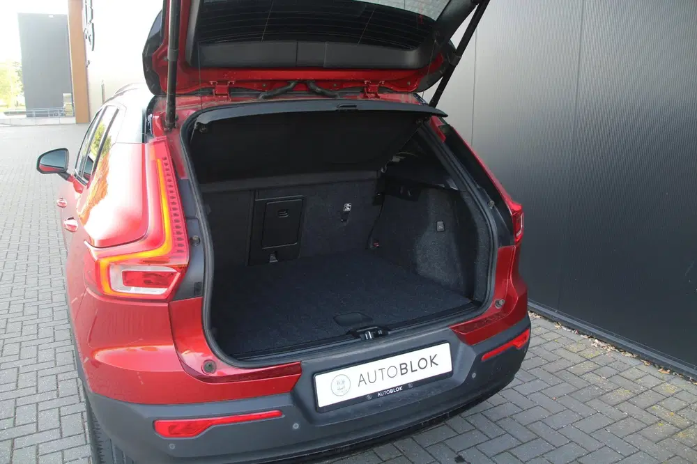 Volvo XC40 1.5 T4 Recharge R-Design Expression uit 2021, foto 17