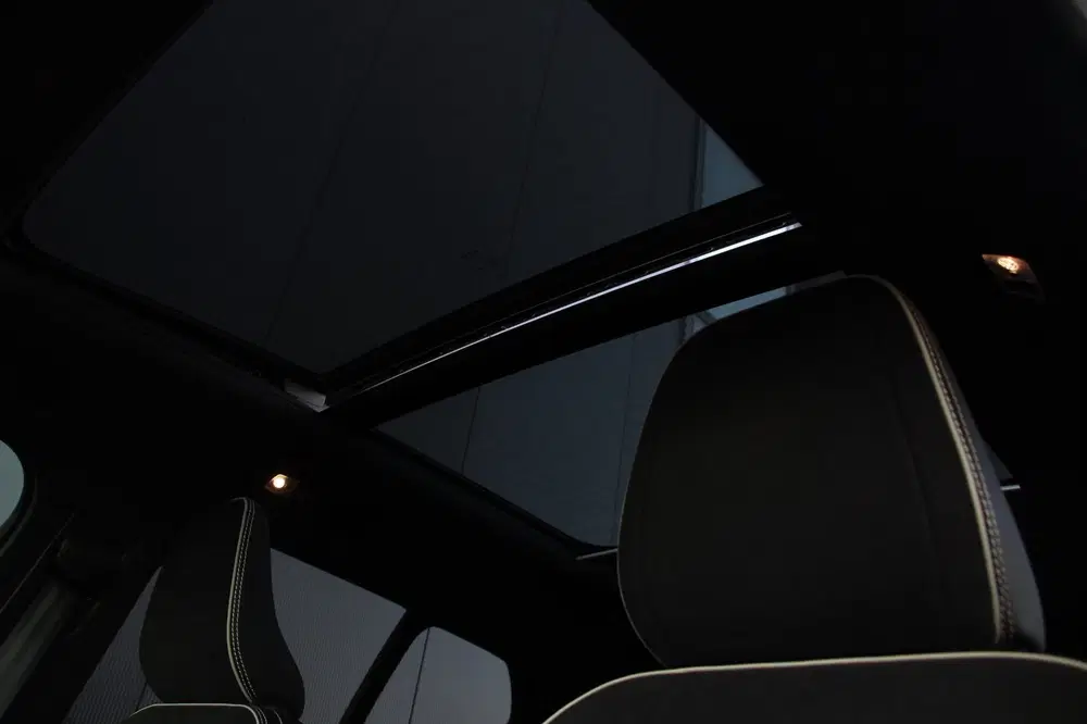 Volvo XC40 1.5 T4 Recharge R-Design Expression uit 2021, foto 8