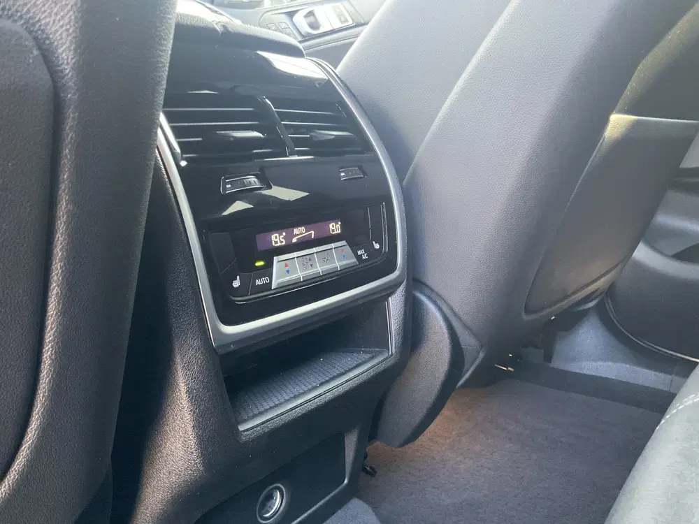 BMW X6 M50D High Executive M-Sport HUD Trekhaak H uit 2020, foto 12