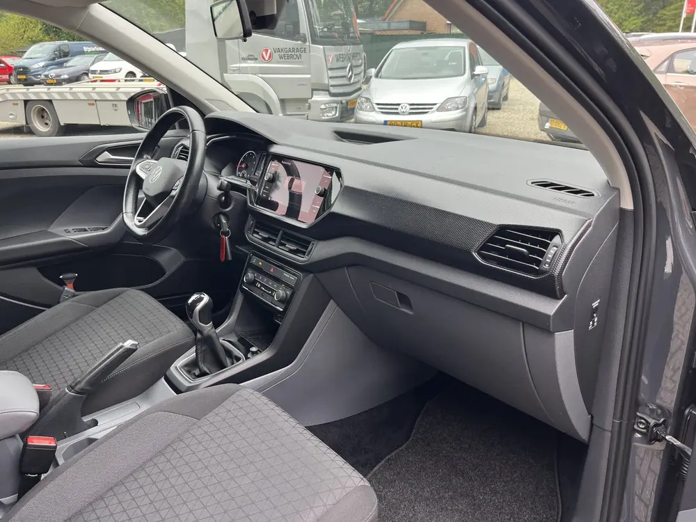 Volkswagen T-Cross 1.0 TSI Life Camera Carplay Trekhaak Uran uit 2021, foto 6