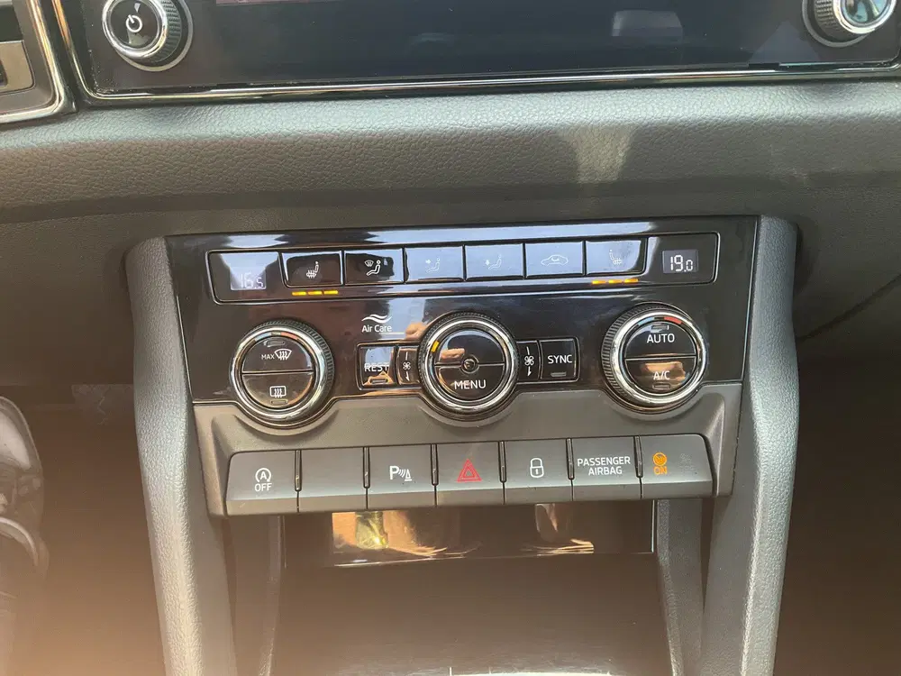 Skoda Kodiaq 7-Pers 1.5 TSI Aut7 Limited 7P Pano Adapt. uit 2020, foto 8