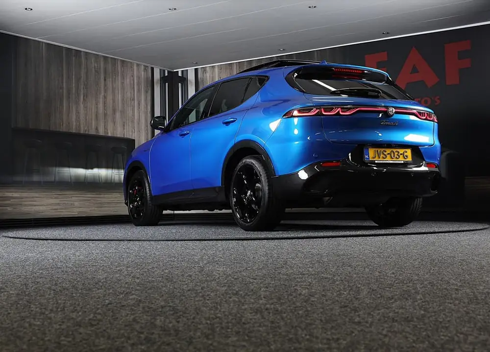 Alfa Romeo Tonale 1.5T Hybrid Veloce / Acc / Lane Assist / L uit 2023, foto 3