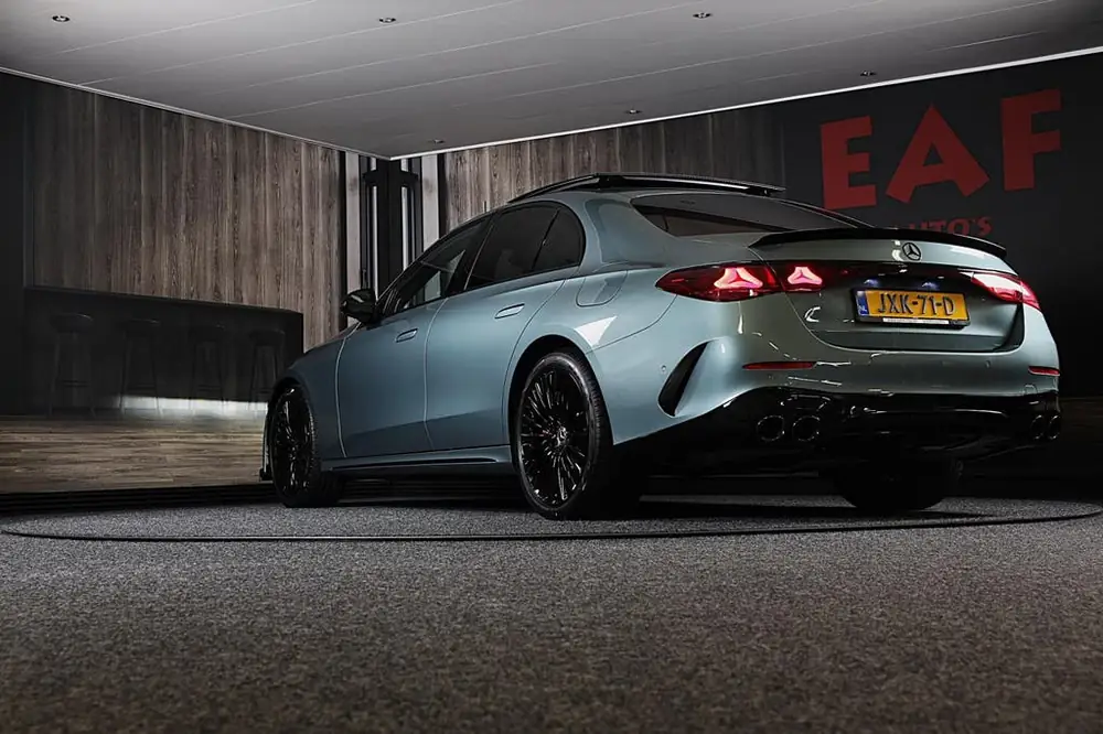 Mercedes-Benz E-Klasse 300 e AMG 53 Look / HYPERSCREEN / Mas uit 2023, foto 3