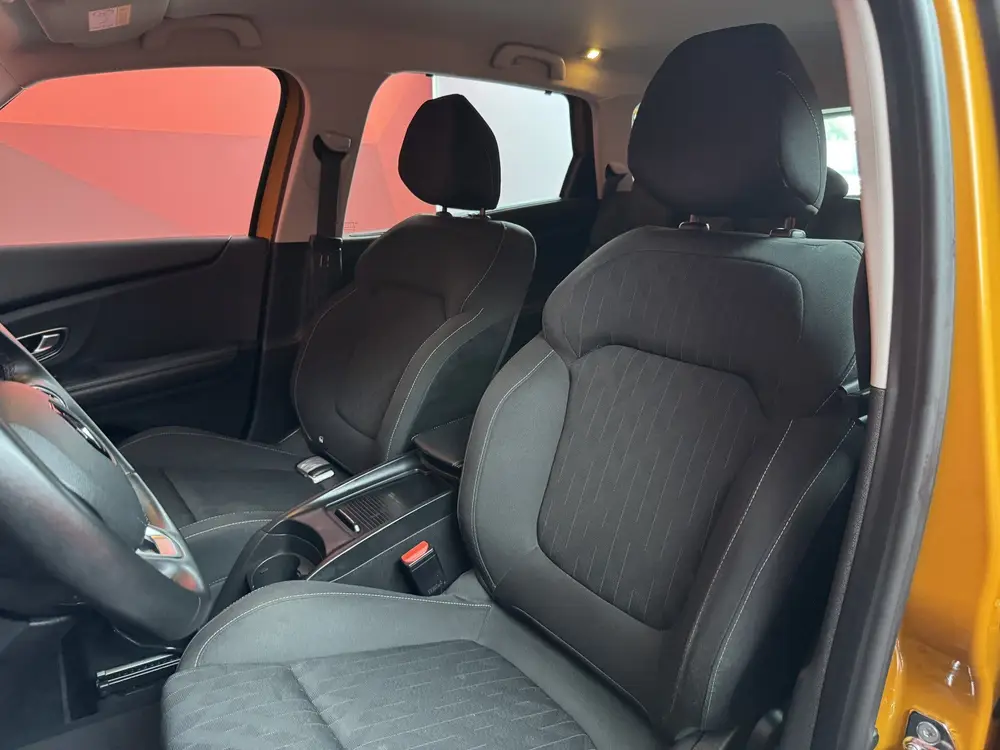 Renault Scenic Scénic 1.3 TCe Limited uit 2019, foto 10