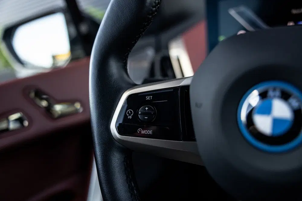 BMW iX XDrive50 M 112 kWh uit 2023, foto 12