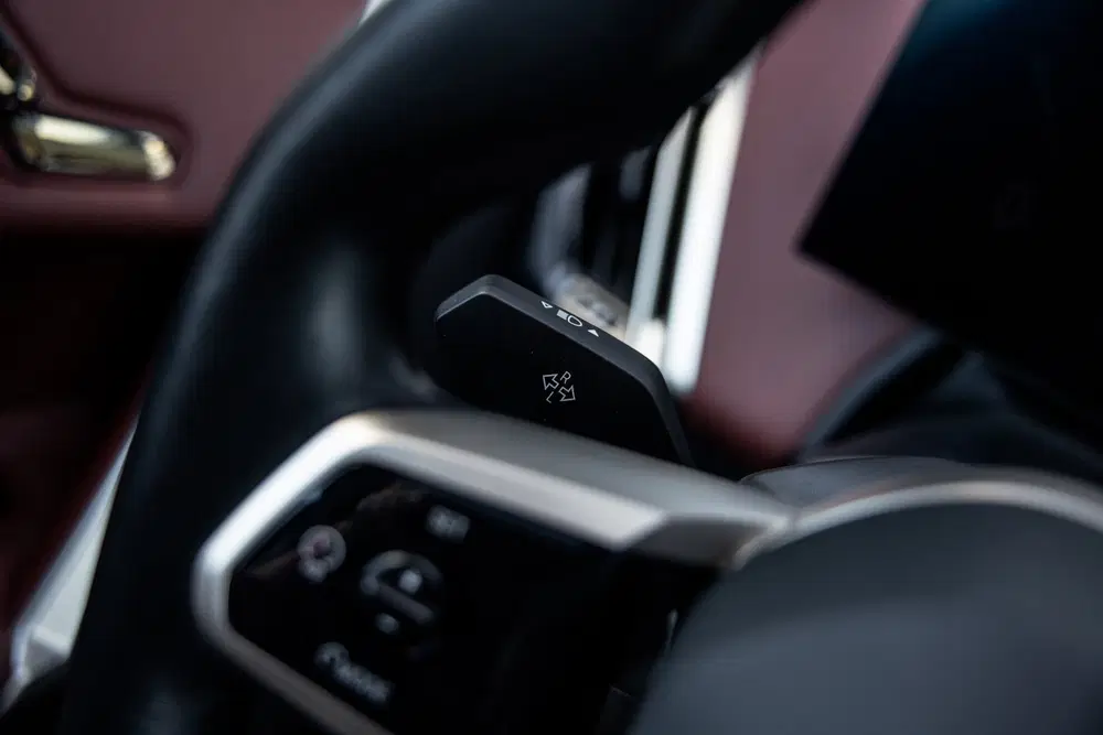 BMW iX XDrive50 M 112 kWh uit 2023, foto 13