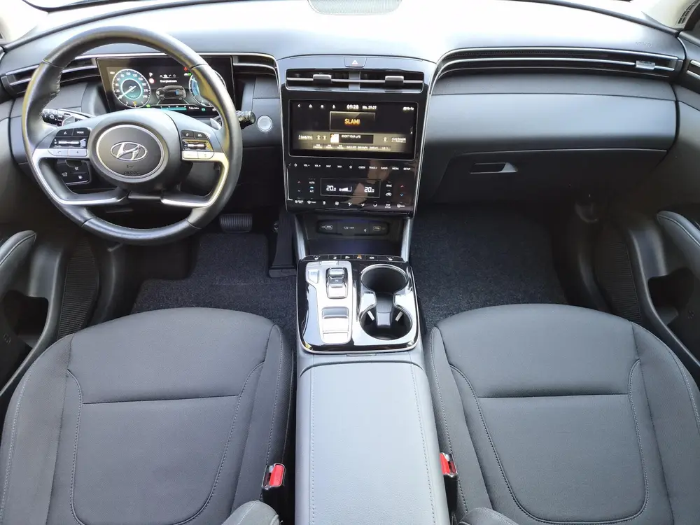 Hyundai TUCSON 1.6 T-GDI PHEV Comfort Smart 4WD uit 2022, foto 2