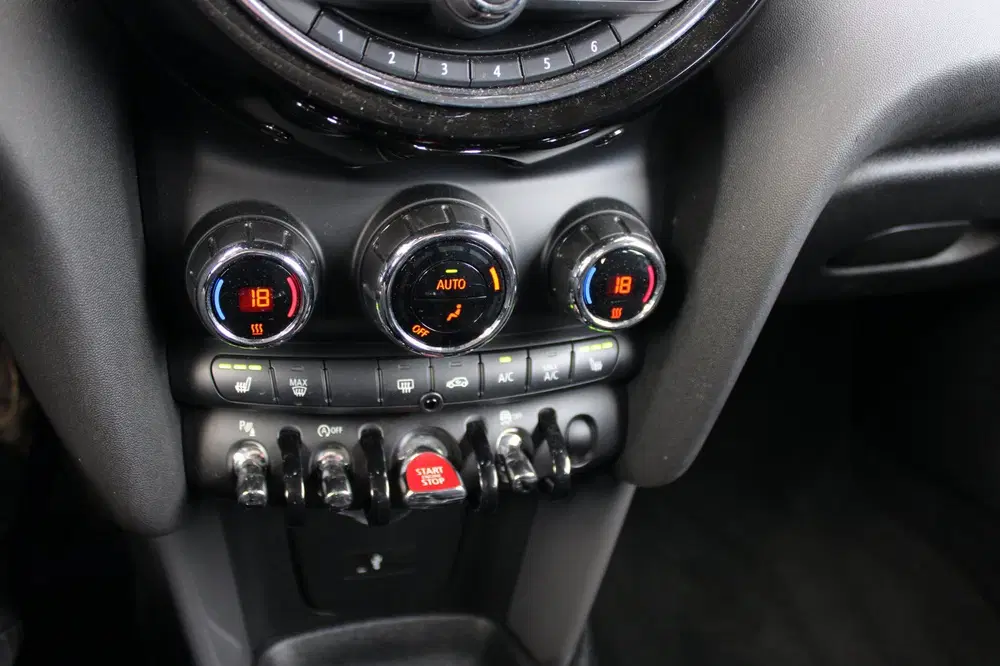 Mini One 1.5 One Salt uit 2020, foto 19