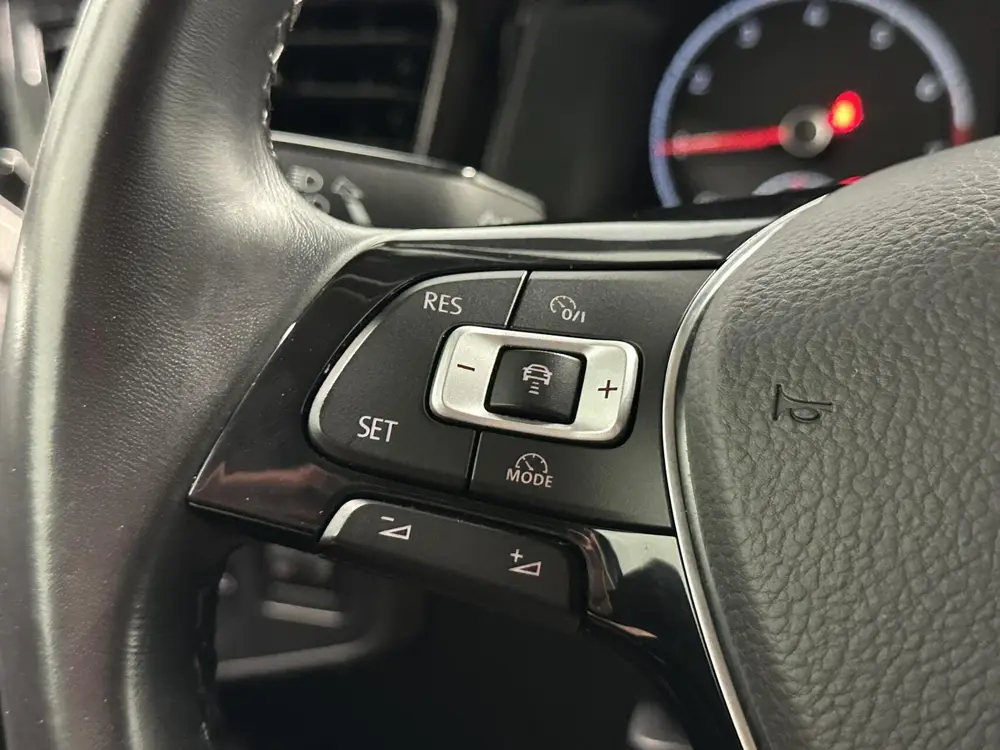 Volkswagen Polo 1.0 TSI Comfortline CARPLAY CRUISE DAB. uit 2021, foto 19