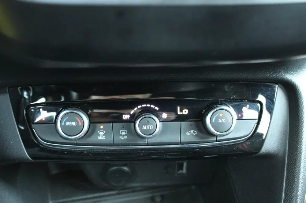 Opel Corsa 1.2 GS Line Automaat uit 2021, foto 20