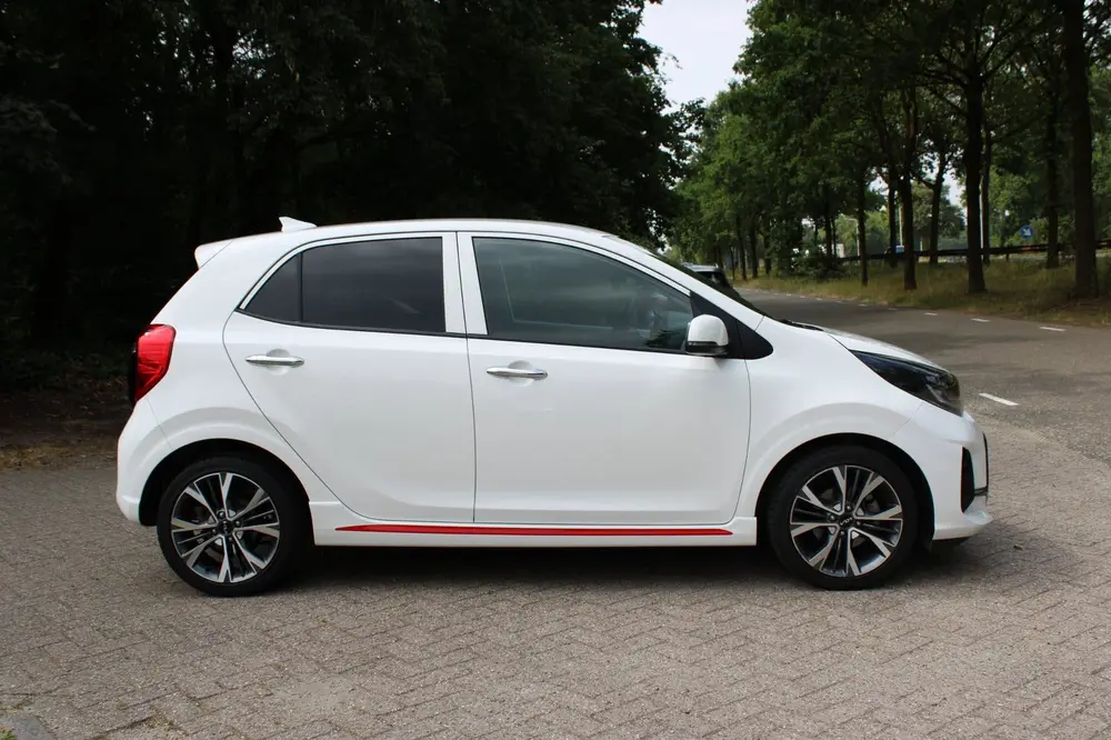 Kia Picanto GT-Line uit 2024, foto 2