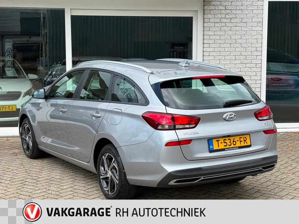 Hyundai i30 1.0 T-GDi MHEV Comfort Smart uit 2023, foto 5