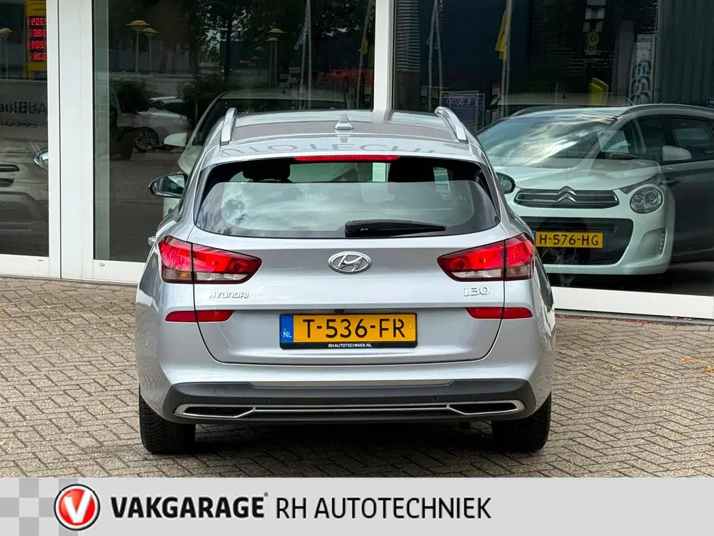 Hyundai i30 1.0 T-GDi MHEV Comfort Smart uit 2023, foto 6