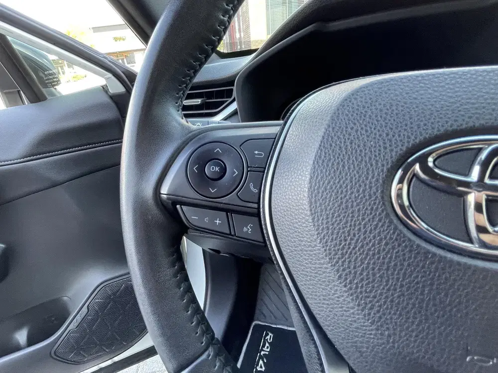 Toyota RAV 4 2.5 Hybrid AWD Bi-Tone uit 2021, foto 10