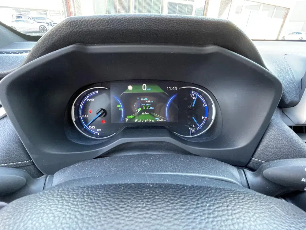 Toyota RAV 4 2.5 Hybrid AWD Bi-Tone uit 2021, foto 15