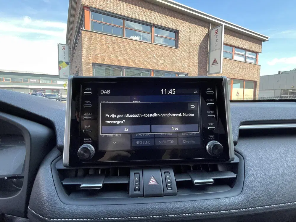 Toyota RAV 4 2.5 Hybrid AWD Bi-Tone uit 2021, foto 20